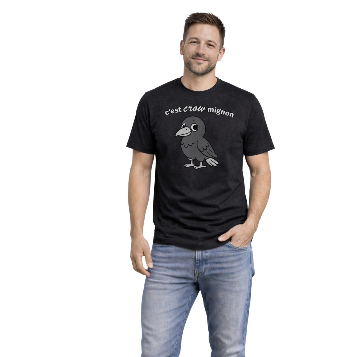 T-shirt adulte unisexe noir chiné « C’est crow mignon », vue portée.